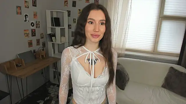 Snapshot of VvesssbZe chatting on 11/13/25, 08:46 VvesssbZe online show from 11/13/25, 08:46