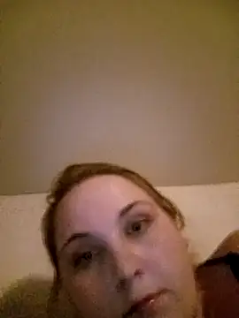 Snapshot of Siajka chatting on 03/14/26, 11:32 Siajka online show from 03/14/26, 11:32