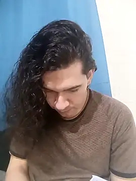 Snapshot of OnixAgata0 chatting on 02/01/26, 12:42 OnixAgata0 online show from 02/01/26, 12:42