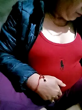 small-house123 online show from 11/19/25, 09:59