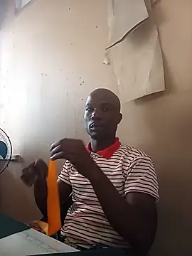 Snapshot of Ndodemnyama@xh chatting on 05/28/26, 11:29 Ndodemnyamaxh online show from 05/28/26, 11:29