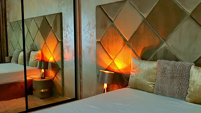 Myla-b online show from 03/15/26, 08:04