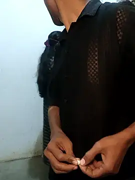 Snapshot of baby_Cpl21 chatting on 01/15/26, 05:23 baby Cpl21 online show from 01/15/26, 05:23