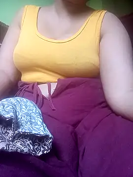 Snapshot of Tina_250 chatting on 05/06/26, 03:46 Tina 250 online show from 05/06/26, 03:46