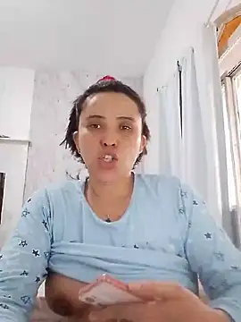 Snapshot of BIADELICIA1 chatting on 06/15/26, 07:49 BIADELICIA1 online show from 06/15/26, 07:49