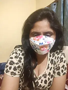 mouni499 online show from 11/18/25, 05:39