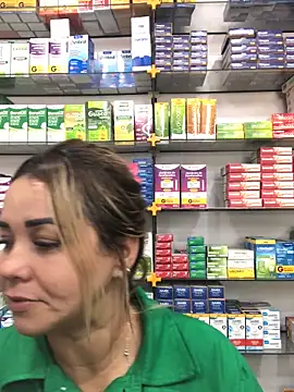 Snapshot of imoly_ chatting on 11/02/25, 01:24 imoly online show from 11/02/25, 01:24