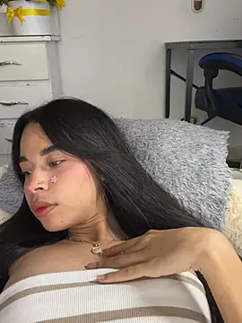 Milleradhara24 online show from 03/27/26, 01:33