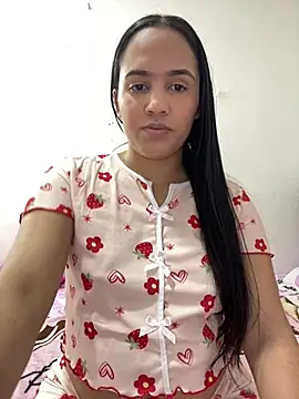 Ivy 08 online show from 07/15/26, 10:04