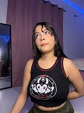 EmillieX online show from 02/13/26, 03:13