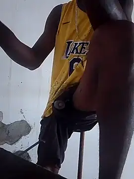 moreninho564 online show from 11/04/25, 12:26