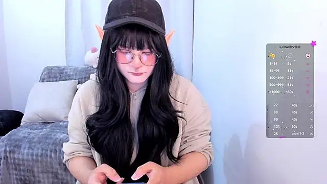 Omorimori online show from 12/16/25, 02:33