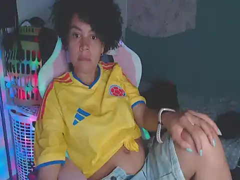 shayna cute online show from 07/08/26, 01:43