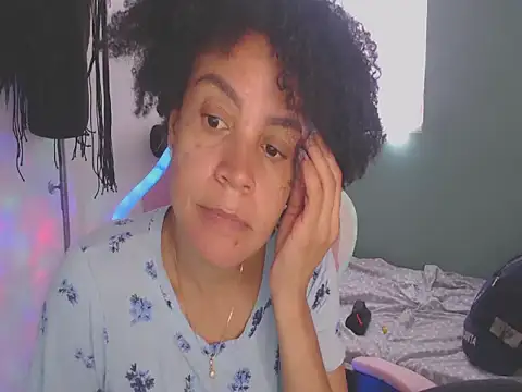 shayna cute online show from 07/26/26, 09:11