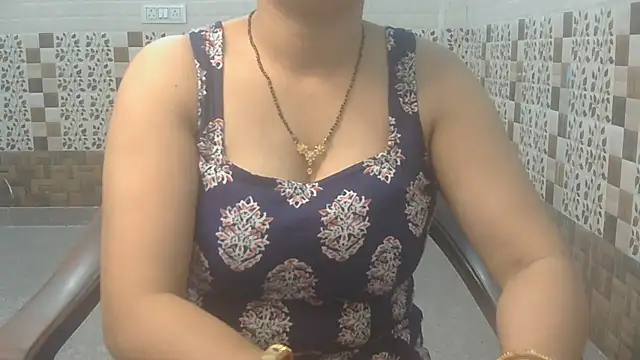 Sneha lovely01 online show from 05/23/26, 03:49