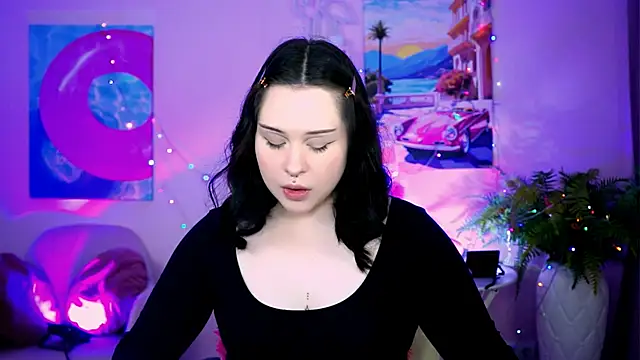 TinaBakers  online show from 11/19/25, 12:16