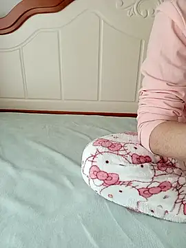 VVCC852 online show from 11/19/25, 07:19