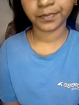 Neha533 online show from 11/25/25, 08:20