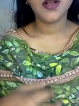 Snapshot of Neha533 chatting on 05/09/26, 06:35 Neha533 online show from 05/09/26, 06:35