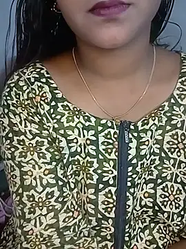 Snapshot of Neha533 chatting on 06/12/26, 06:40 Neha533 online show from 06/12/26, 06:40