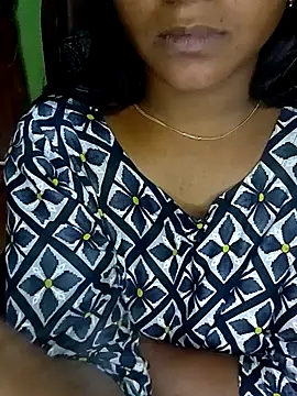 Snapshot of Neha533 chatting on 07/21/26, 06:21 Neha533 online show from 07/21/26, 06:21