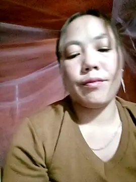 Snapshot of Sara_pusyy chatting on 04/24/26, 01:57 Sara pusyy online show from 04/24/26, 01:57