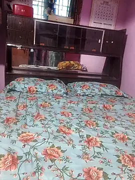 hyd couple7878 online show from 02/05/26, 04:28