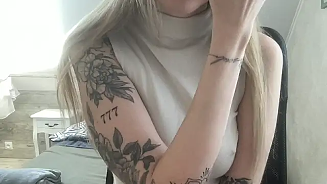 Snapshot of Angels__Share chatting on 02/10/26, 09:57 Angels Share online show from 02/10/26, 09:57