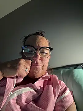 Angel-LinaX online show from 02/02/26, 10:08