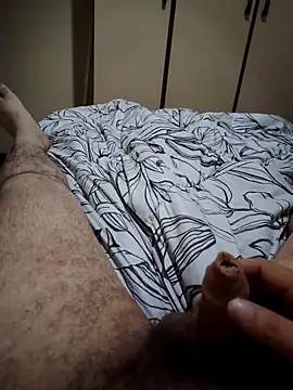 victorhowarth1987 online show from 11/04/25, 07:46