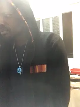 Angel23cm1 online show from 11/28/25, 10:34