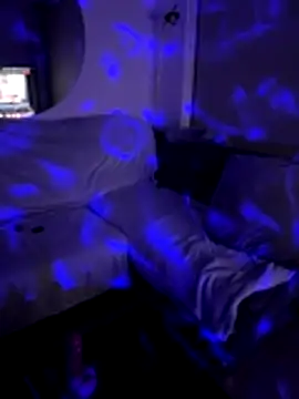 vikingcatbisexual online show from 11/21/25, 12:32