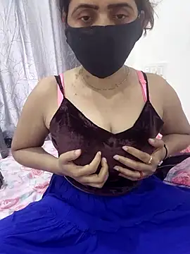 Snapshot of Aarti909090 chatting on 05/25/26, 12:11 Aarti909090 online show from 05/25/26, 12:11