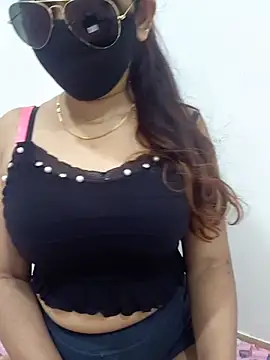 Snapshot of Aarti909090 chatting on 07/05/26, 05:09 Aarti909090 online show from 07/05/26, 05:09