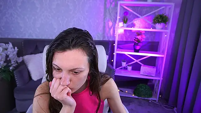 ZafiraMoonn online show from 03/18/26, 01:58