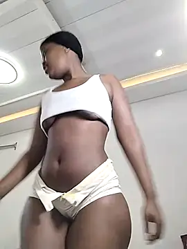 SweetSavage18 online show from 12/16/25, 08:14