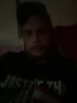 bkuterbach2015 online show from 04/18/26, 10:10