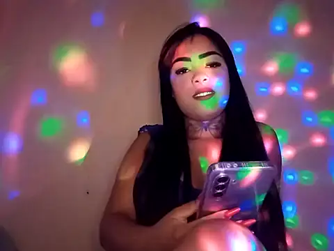 Snapshot of Ninfetinha0102 chatting on 11/03/25, 10:10 Ninfetinha0102 online show from 11/03/25, 10:10