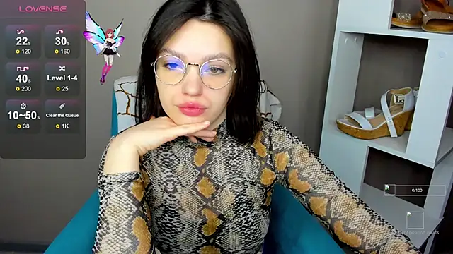 Karina Kellyy online show from 11/14/25, 02:21