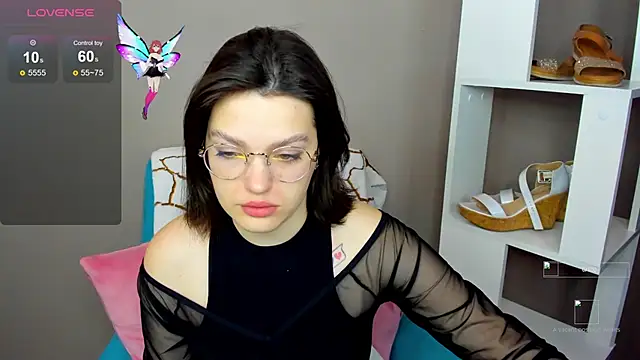 Karina Kellyy online show from 11/15/25, 02:20