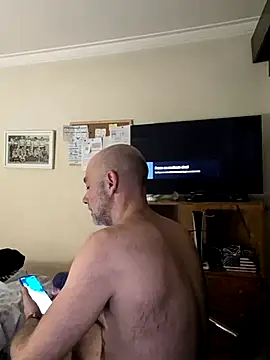 casalhottuga online show from 11/07/25, 09:15