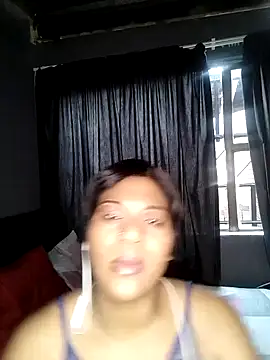 Snapshot of juicylips58 chatting on 11/04/25, 02:49 juicylips58 online show from 11/04/25, 02:49