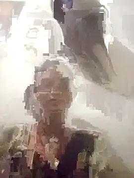 Jooli cuty online show from 11/06/25, 04:08