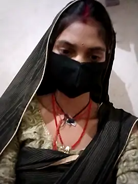 Jooli cuty online show from 12/16/25, 04:56