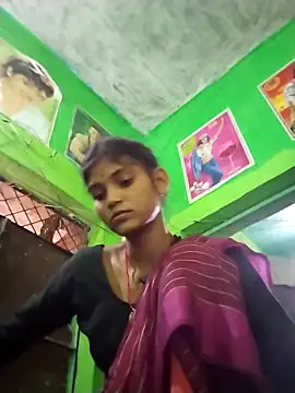 Jooli cuty online show from 04/07/26, 06:03