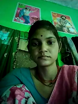 Snapshot of Jooli_cuty chatting on 07/04/26, 02:18 Jooli cuty online show from 07/04/26, 02:18