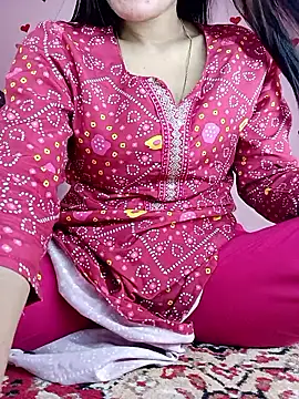 Snapshot of Saniya76 chatting on 05/21/26, 01:51 Saniya76 online show from 05/21/26, 01:51
