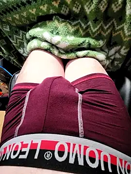 yuyuyu23565 online show from 02/27/26, 12:49