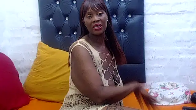 AUGUSTBLOOMxx online show from 11/26/25, 05:47