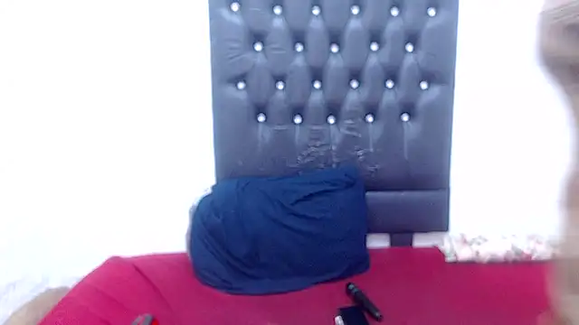 AUGUSTBLOOMxx online show from 02/18/26, 11:39